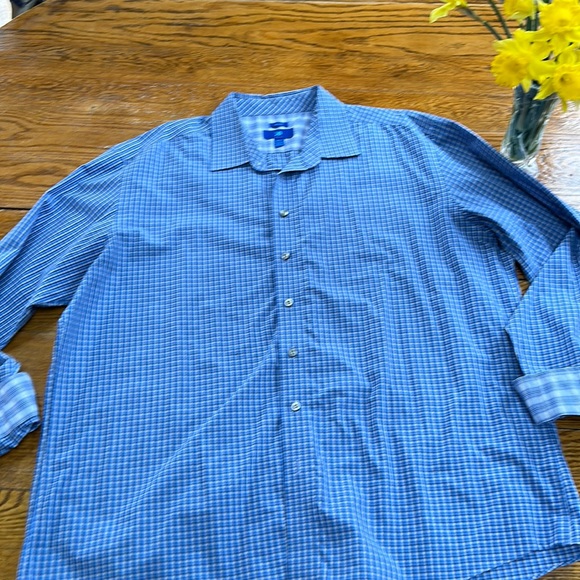 Egara Men’s blue plaid button front long sleeve shirt.Size 3XLT.